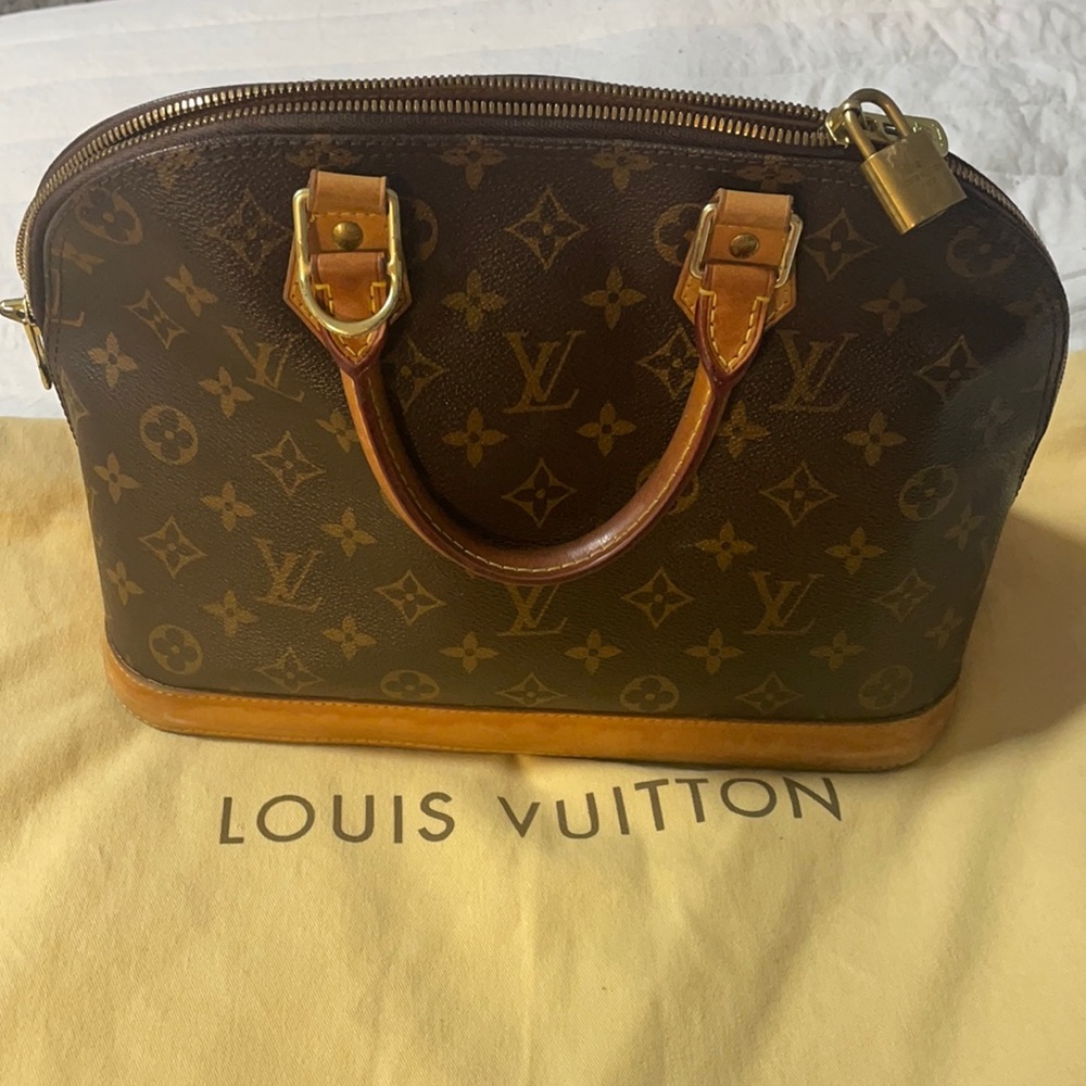 Louis Vuitton monogram canvas ALMA